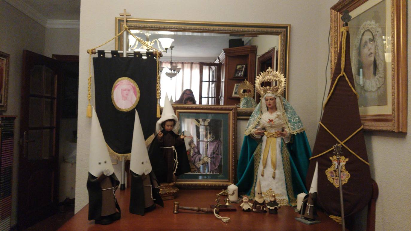 Rincón cofrade de la familia Gálvez Pérez Málaga