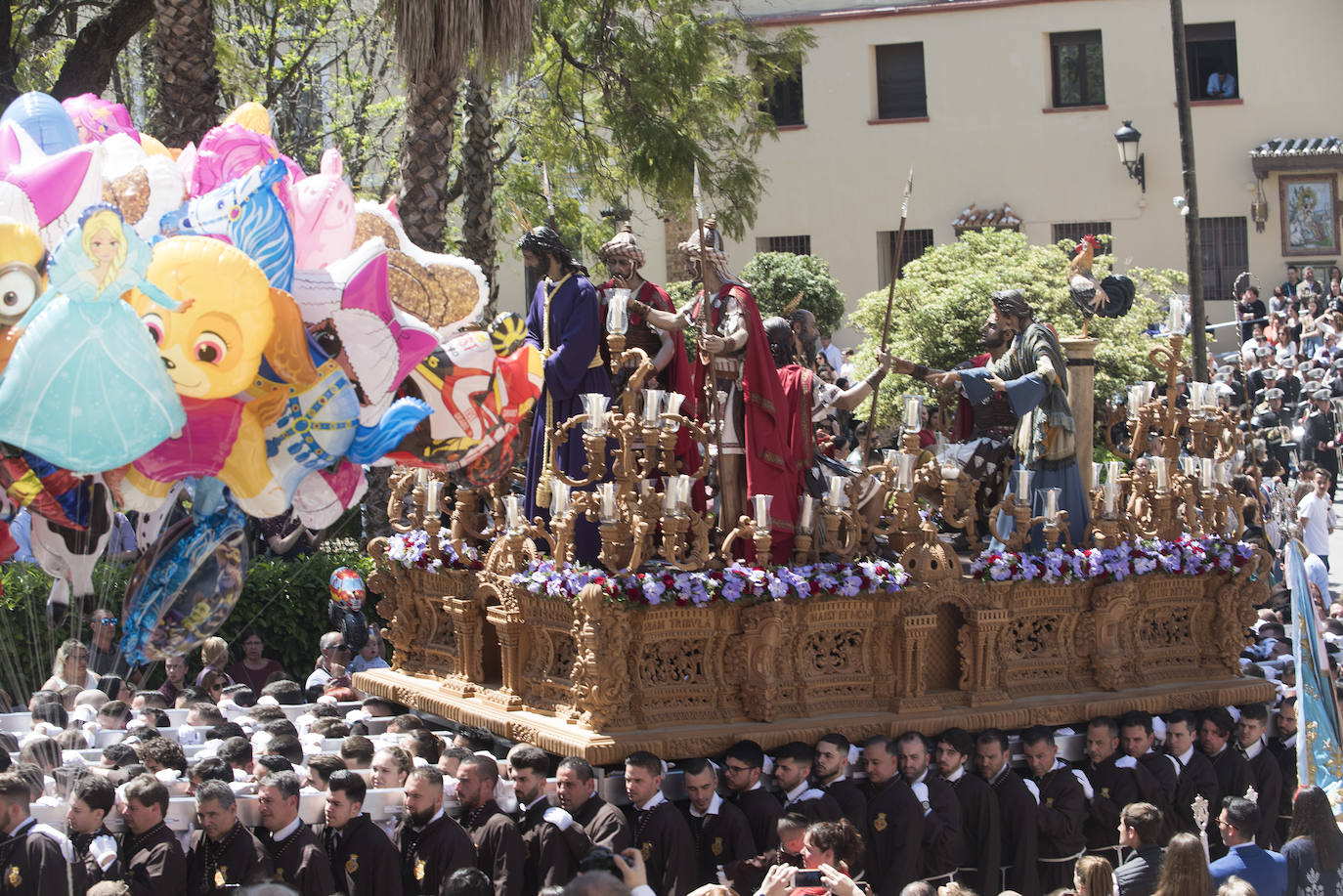 Así fue el inicio del desfile de Dulce Nombre en 2019. 