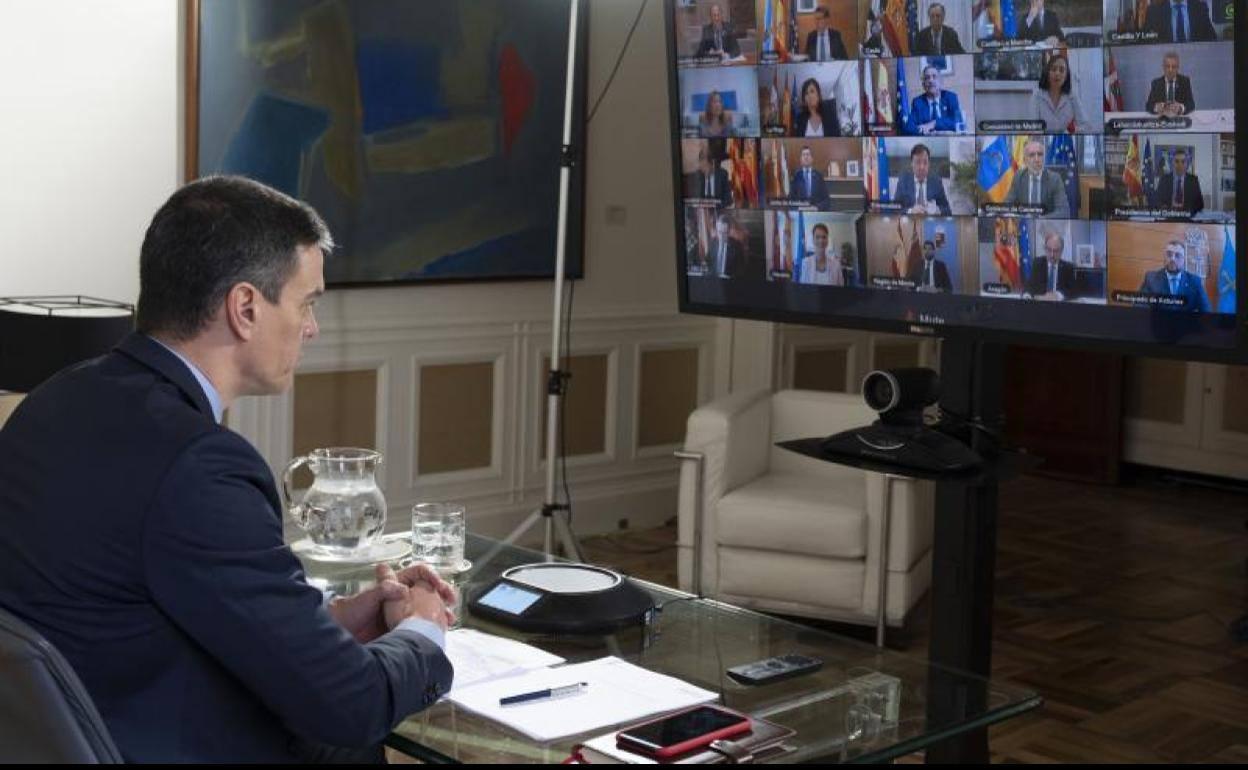 Pedro Sánchez, durante la última conferecnia con los presidentes autonómicos. 