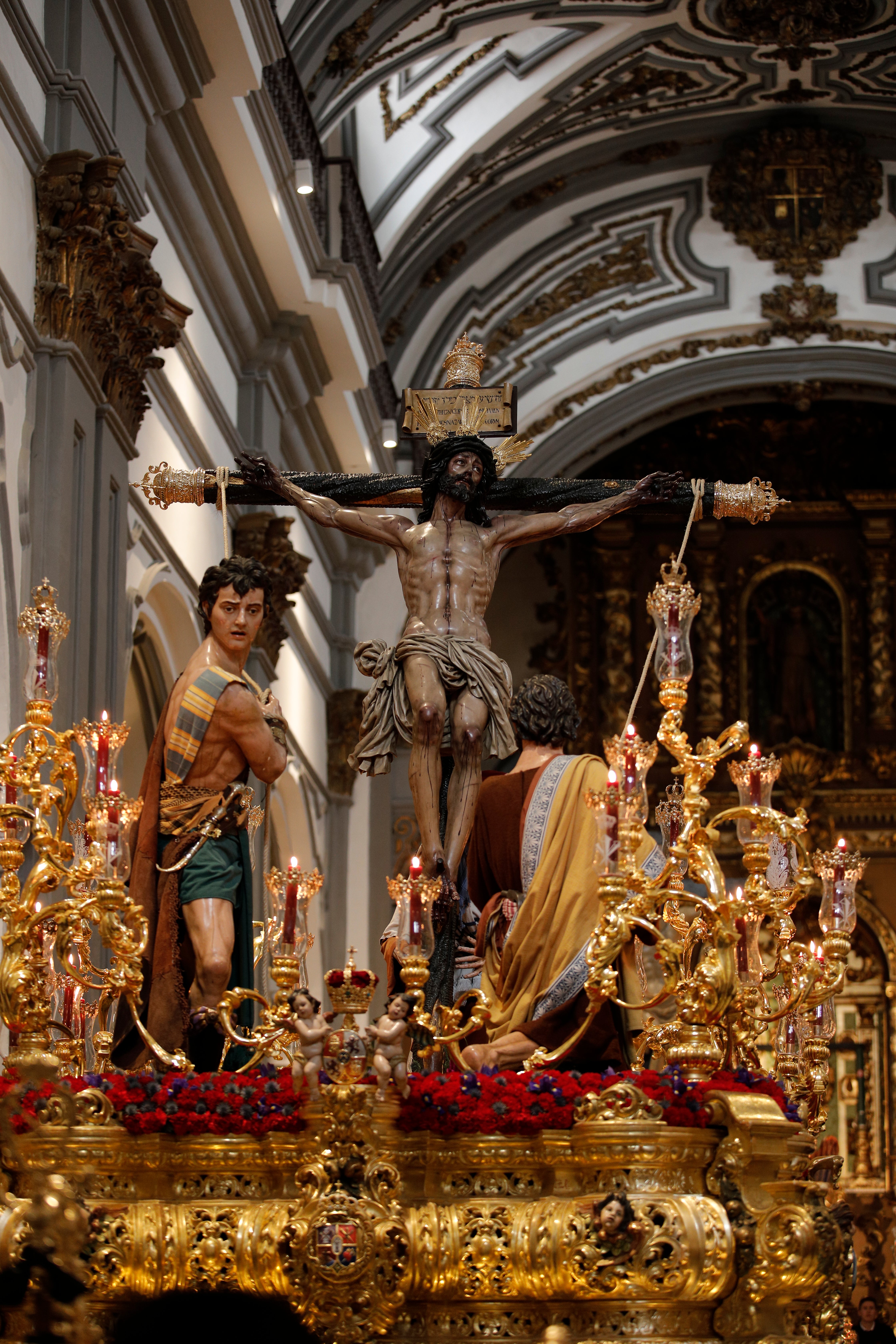 La Santa Vera Cruz, Nuestro Padre Jesús de Azotes y Columna, Ánimas de Ciegos (fundada a mediados del siglo XVI) y el Cristo de la Exaltación en el Miércoles Santo malagueño