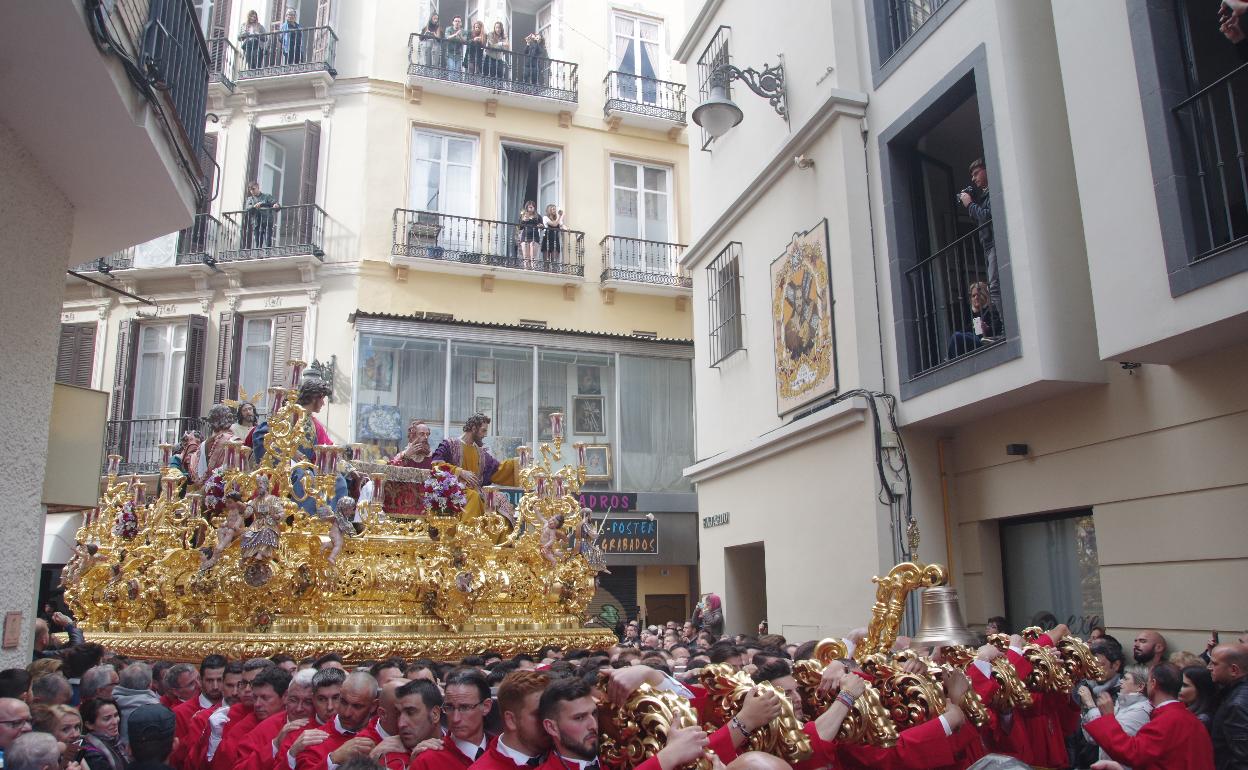 La Cena por la calles de Málaga, camino del recorrido oficial.