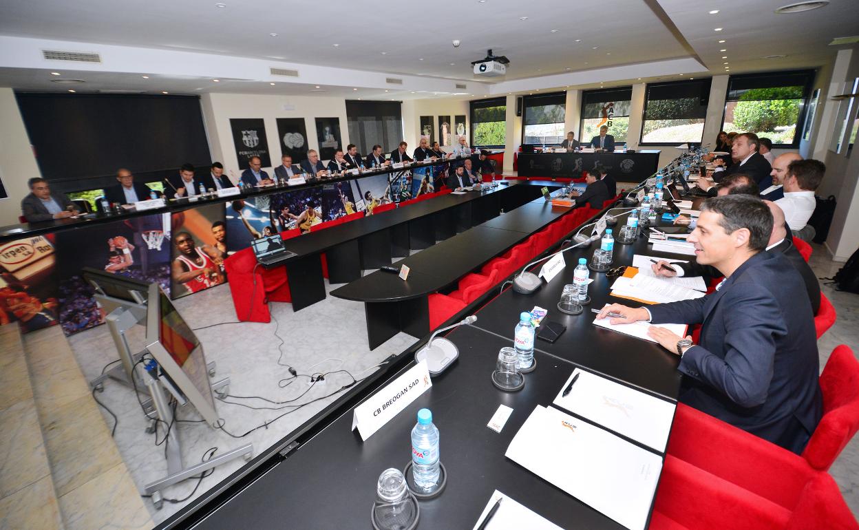 Imagen de una Asamblea de la Liga Endesa de esta temporada. 