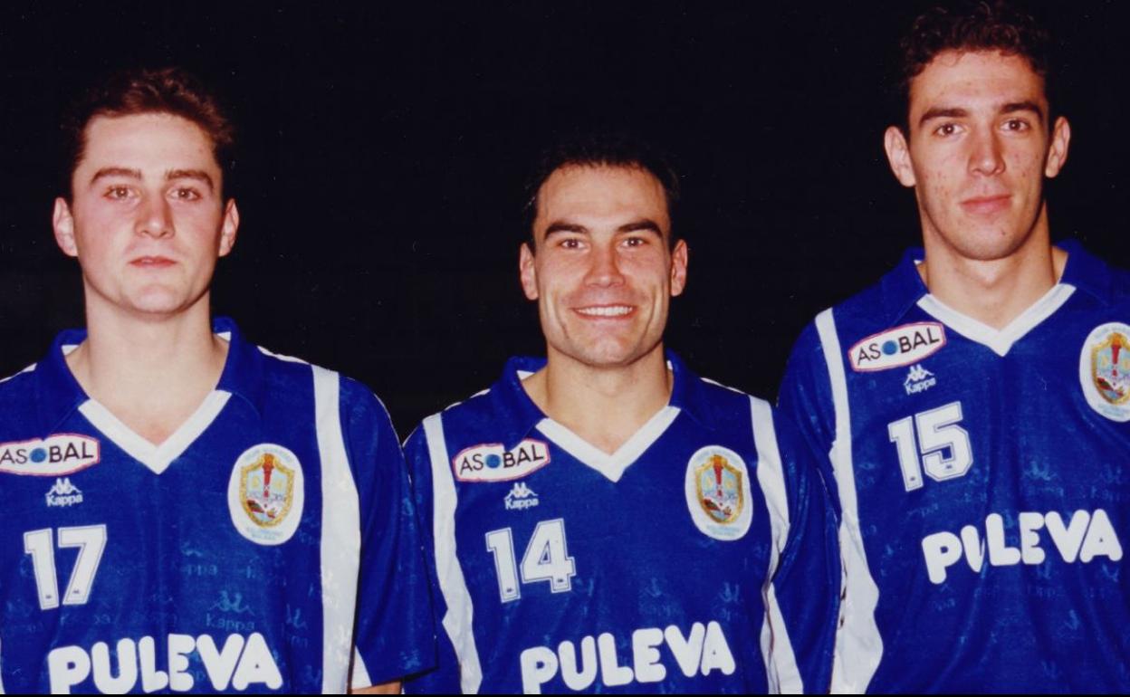 Jesús Fernández, Antonio Gatell y Quino Soler, tres jugadores de la plantilla de aquel Puleva. 
