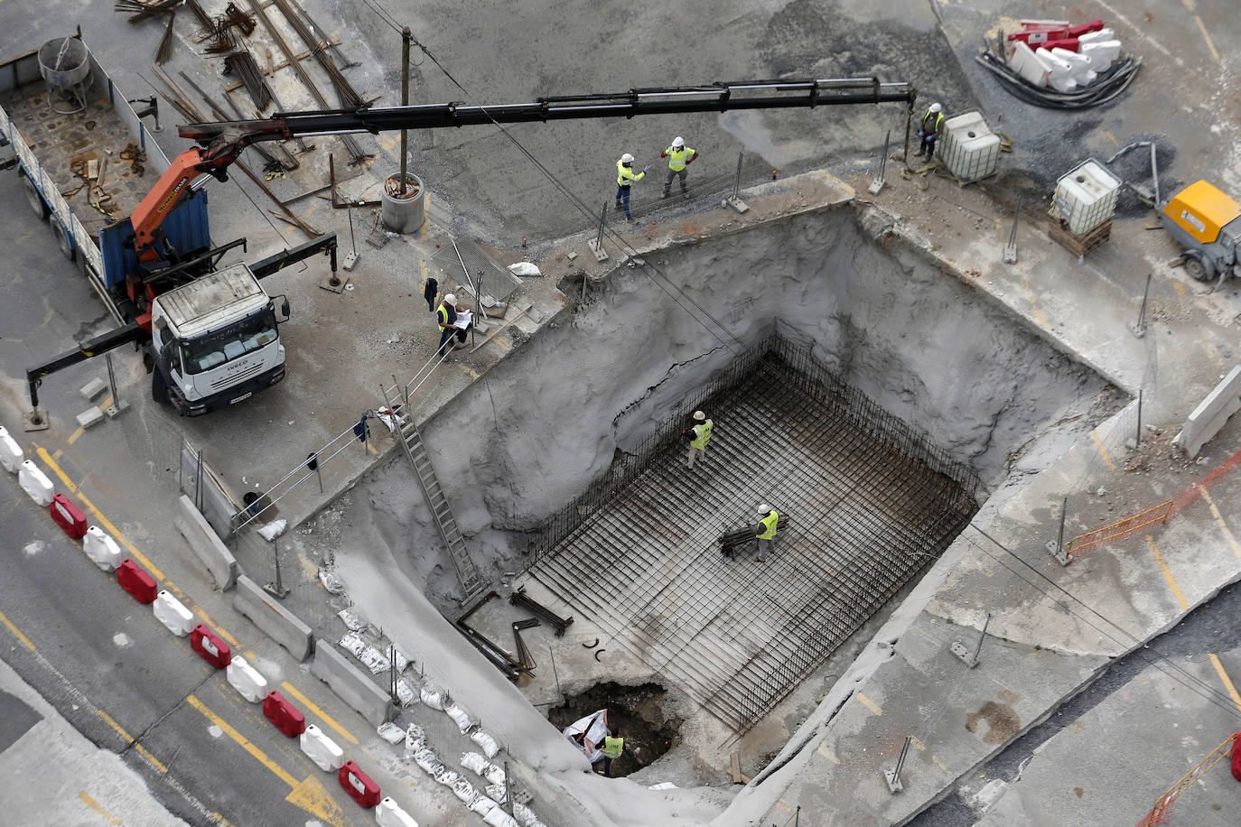 Este lunes varias obras de la capital han vuelto a ponerse en marcha.