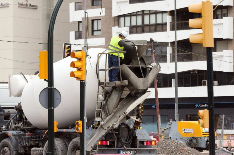 La construcción vuelve a arrancar motores hoy en la provincia de Málaga con sus más de 50.000 trabajadores después de casi dos semanas de parón forzado por el coronavirus