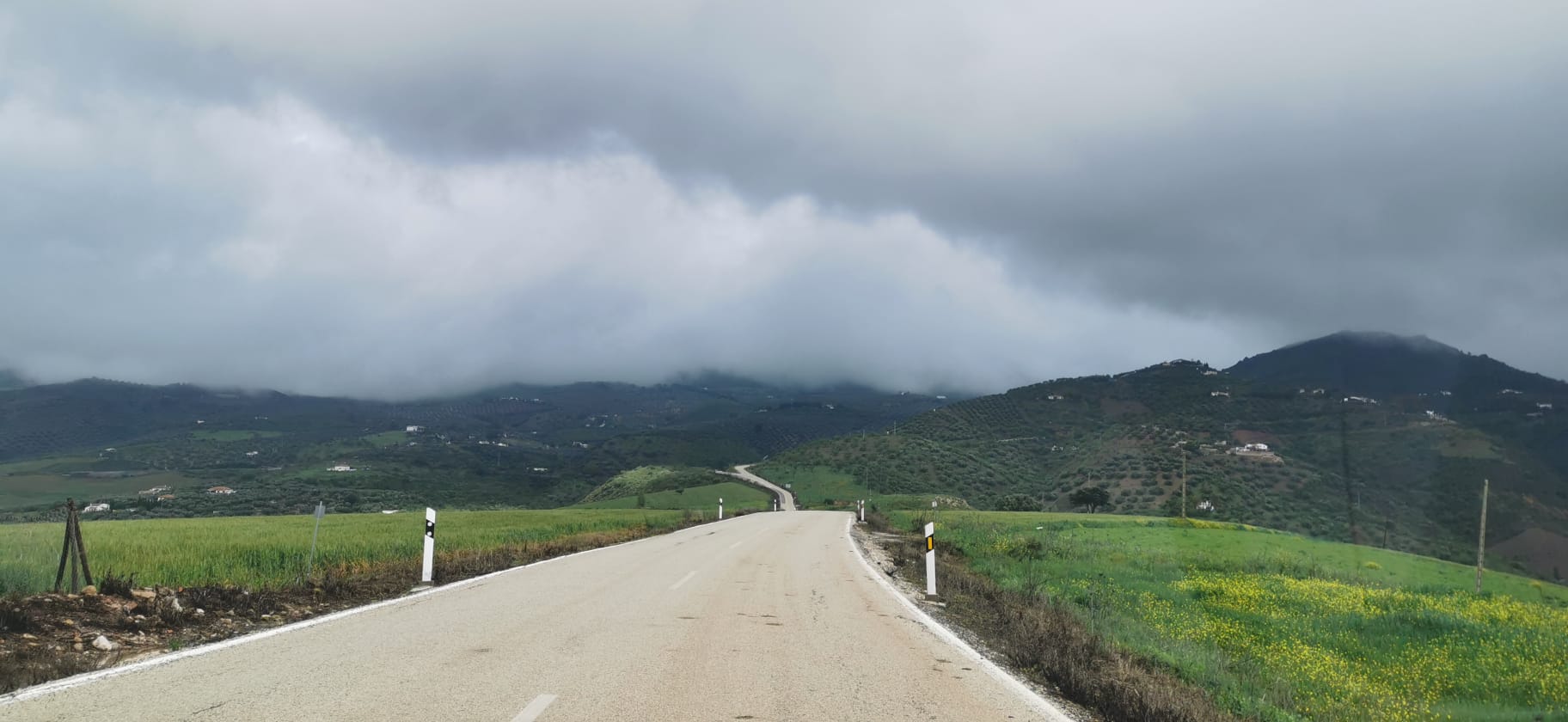 El estado de alarma deja estampas inéditas también en los pueblos de Málaga