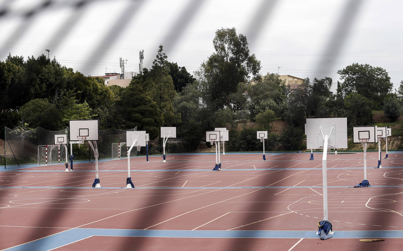 El estado de alarma deja estampas inéditas. Colegio Romeral