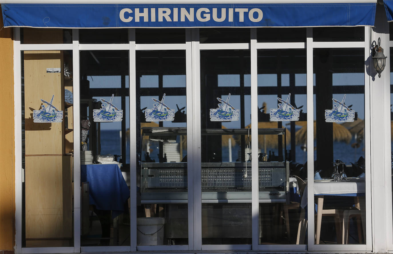 Playas desiertas en la costa de Torremolinos