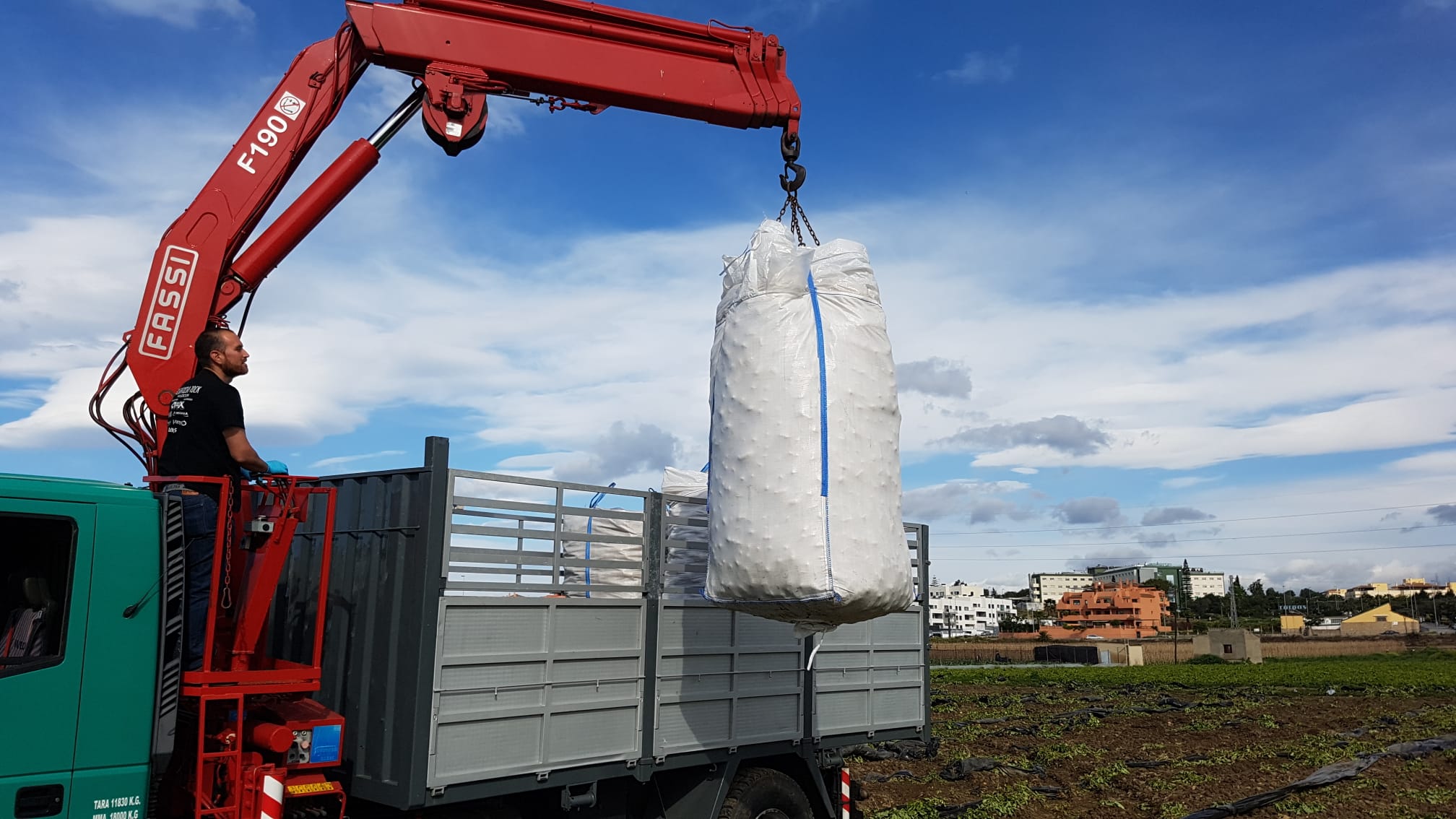 La patata extra temprana de Málaga mantiene sus precios a pesar del cierre de la restauración y la hostelería