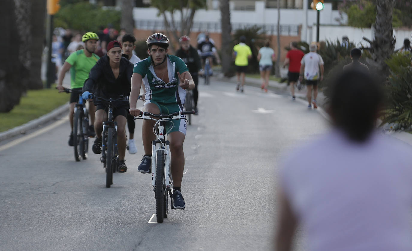 El inicio del desconfinamiento deja imágenes que no se veían en las calles desde hacía al menos 48 días