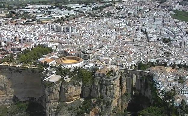 Vista aérea de Ronda confinada.