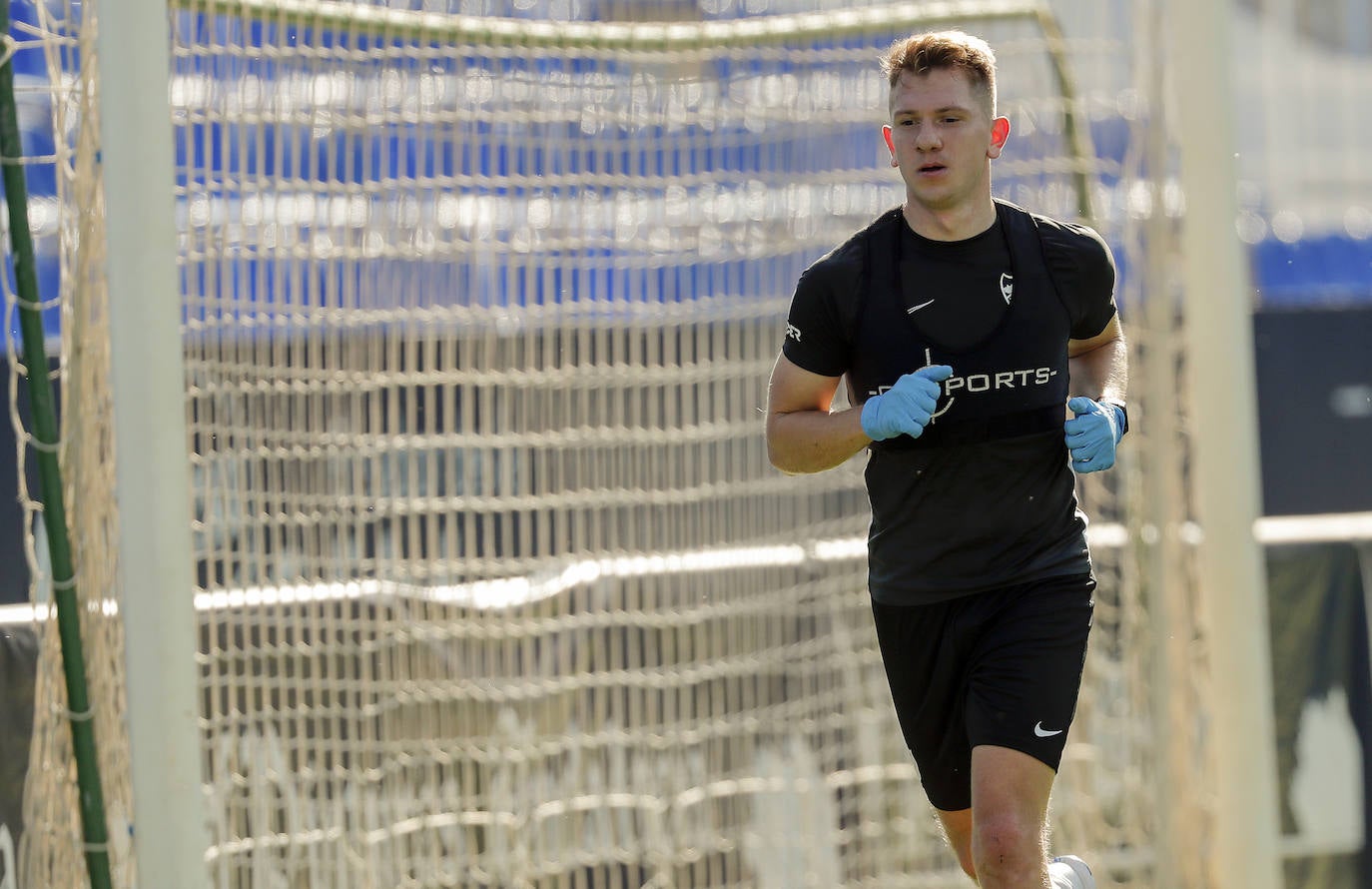 El Málaga comienza esta sábado los entrenamientos individuales entre La Rosaleda y el Anexo tras conocer ayer los resultados de los test