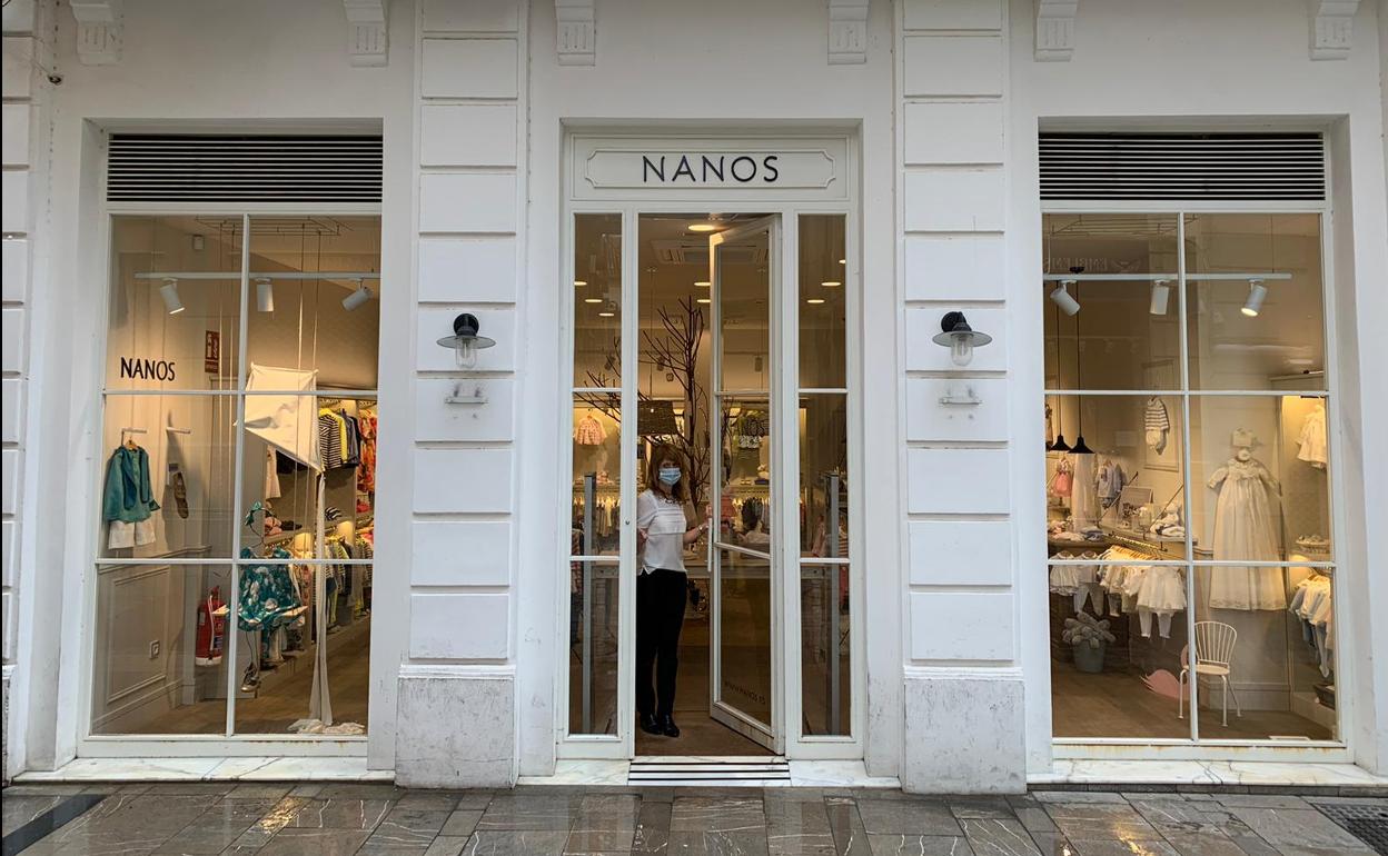 Comercio abierto esta mañana en el Centro. 