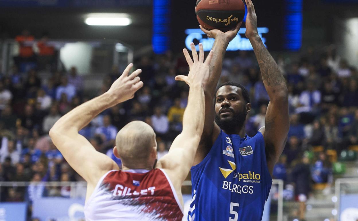 Earl Clark no seguirá en el San Pablo Burgos. 