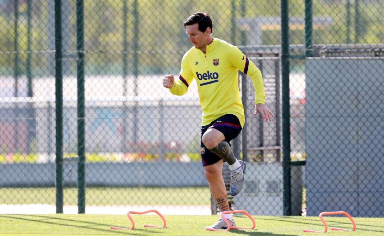 Messi, entrenando en la Ciudad Deportiva Joan Gamper. 