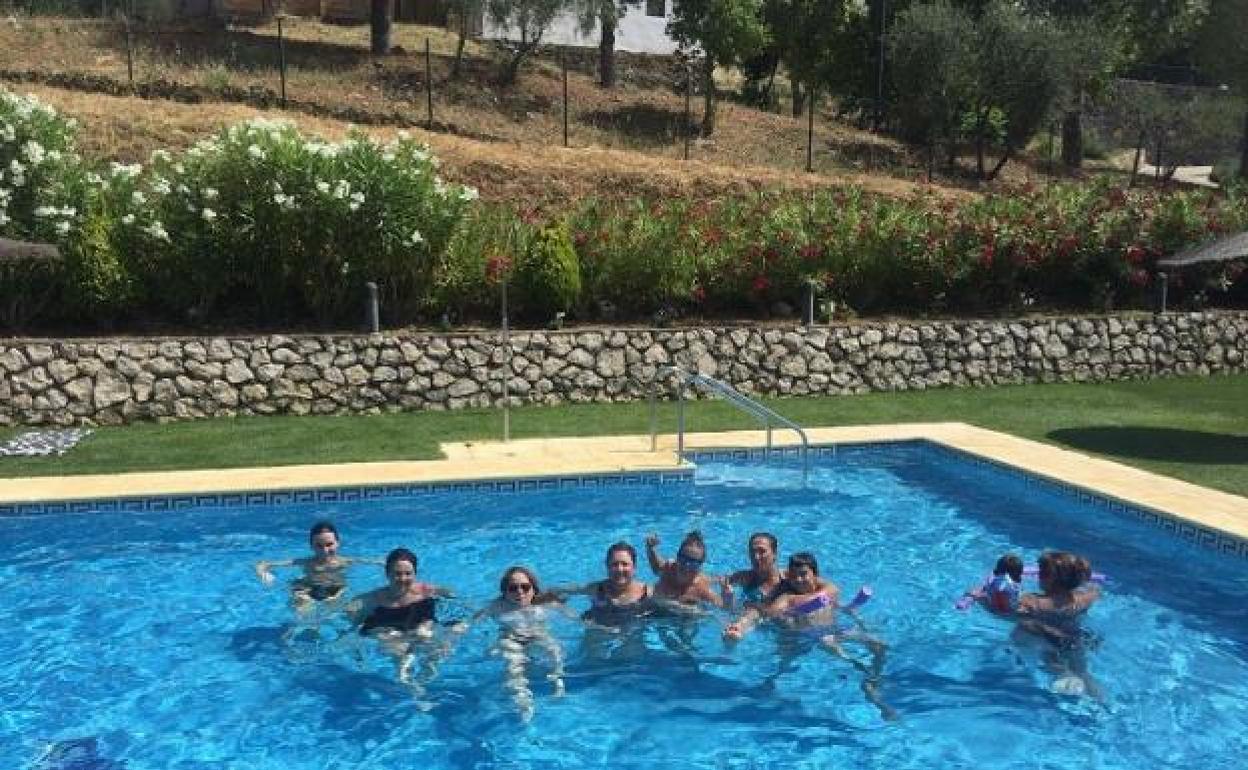 Un verano con el aforo limitado a la mitad en las piscinas
