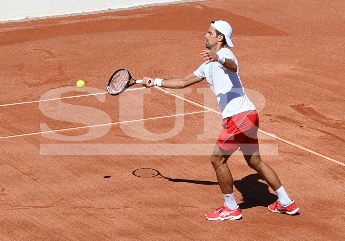 Fotos: Djokovic regresa a los entrenamientos en Puente Romano