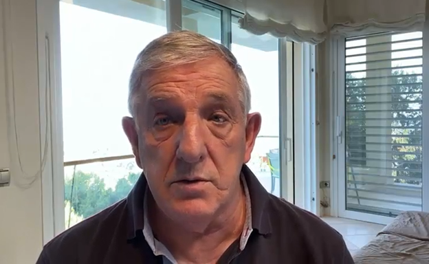 Un crítico vídeo de un médico de Málaga contra el Gobierno se hace viral en las redes sociales