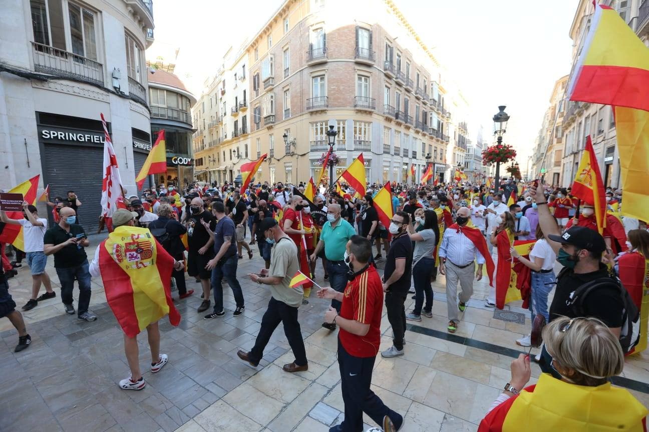 Decenas de personas llenaron calle Larios en la protesta 