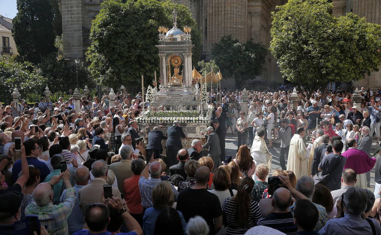 La entrada a la Catedral para el Corpus Christi será por invitación