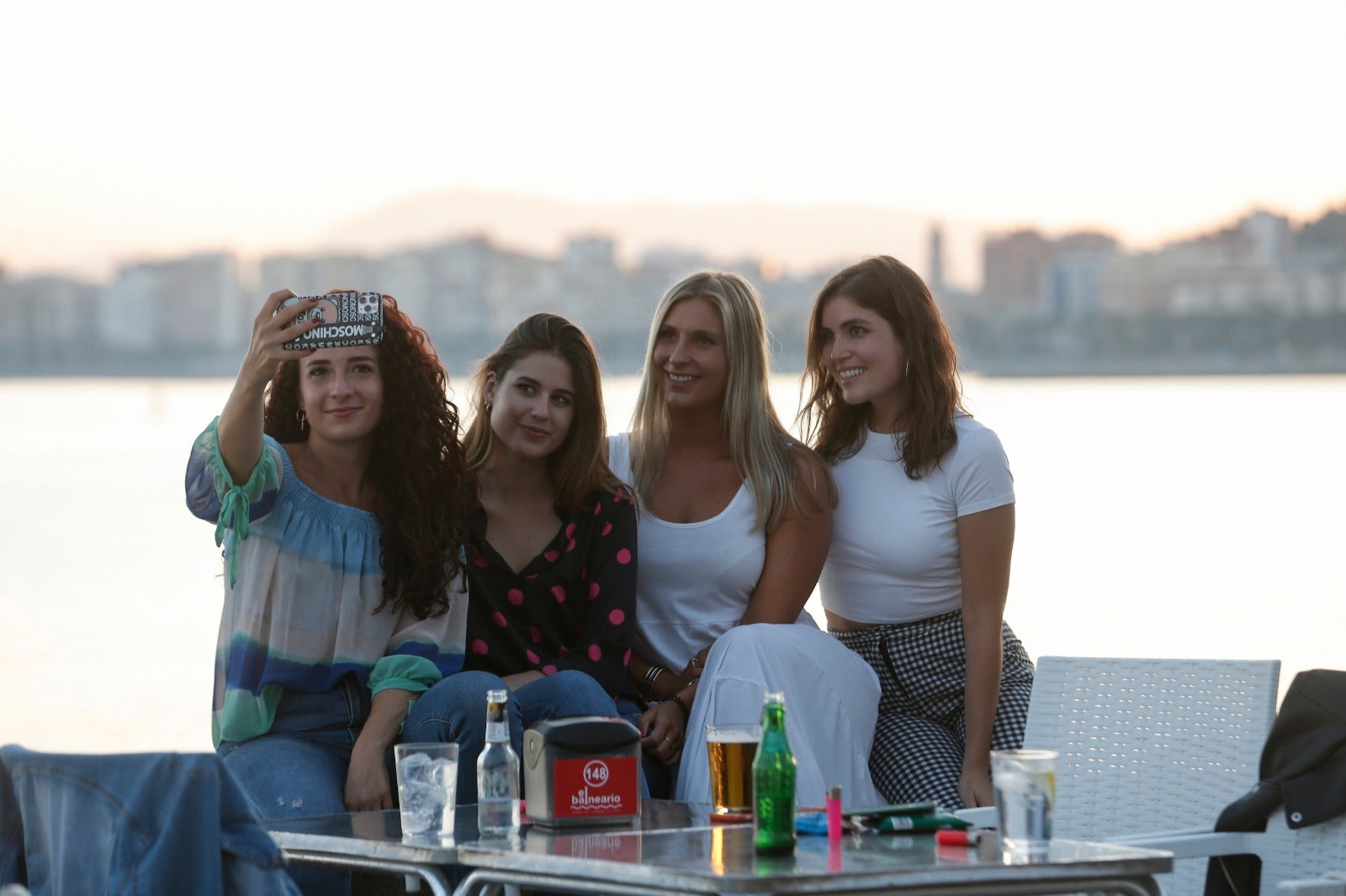 La vuelta a los bares y terrazas revela una nueva forma de vivir la noche en Málaga
