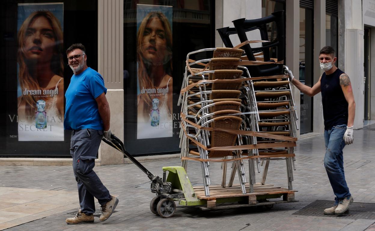 La cadena Costa Coffee cierra su local del Centro y prepara su salida de España