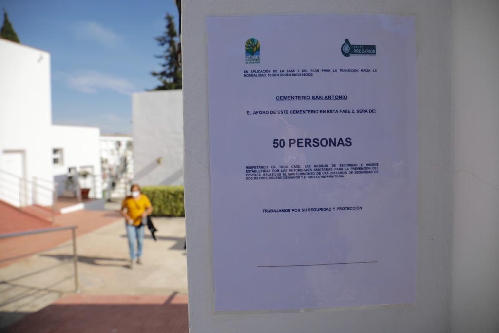 Ya se pueden volver a llevar flores a los cementerios que reabren sus puertas en la fase 2.