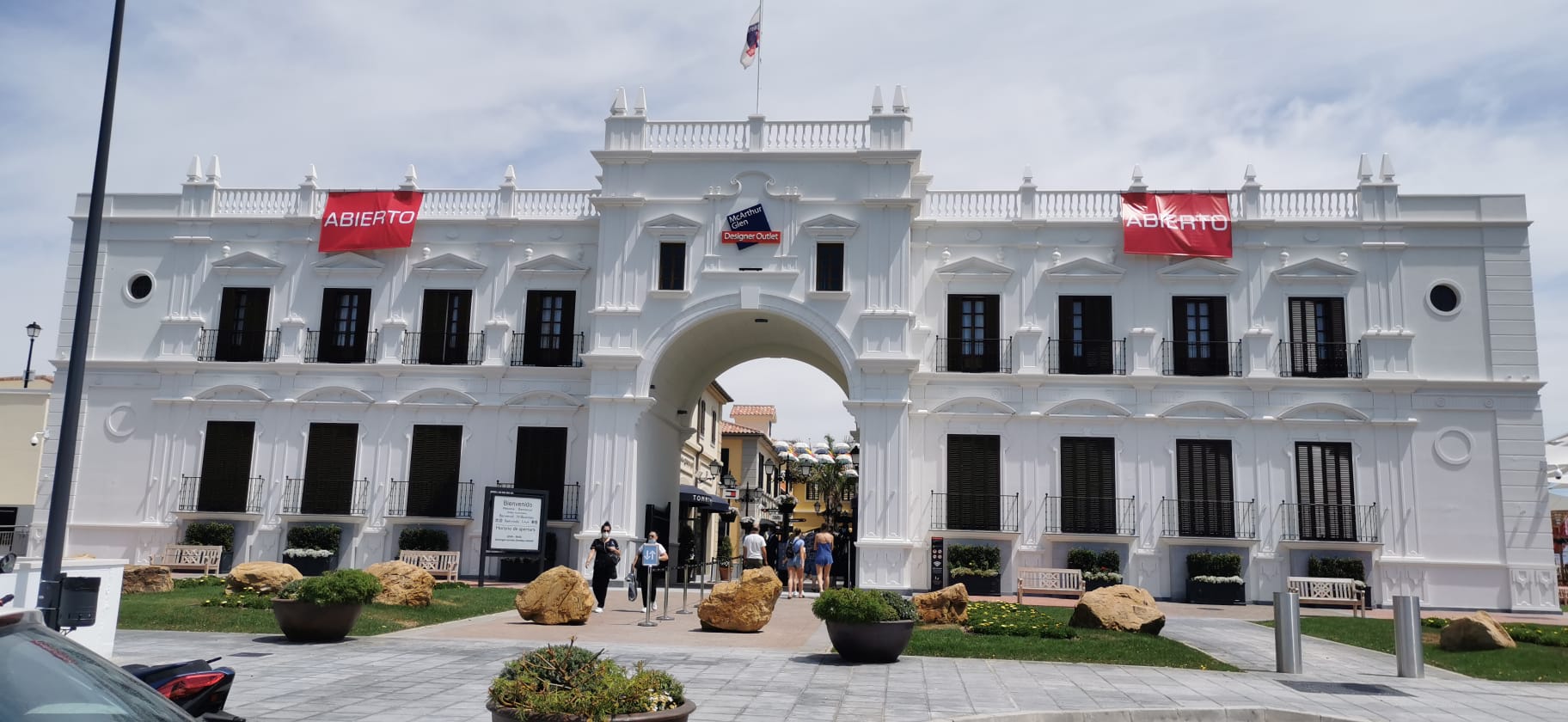 El Málaga Designer Outlet ha abierto hoy sus puertas.