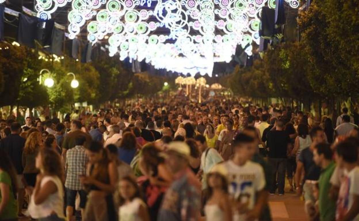 El Ayuntamiento de Málaga elude pronunciarse sobre la recomendación de la Junta de que no haya feria