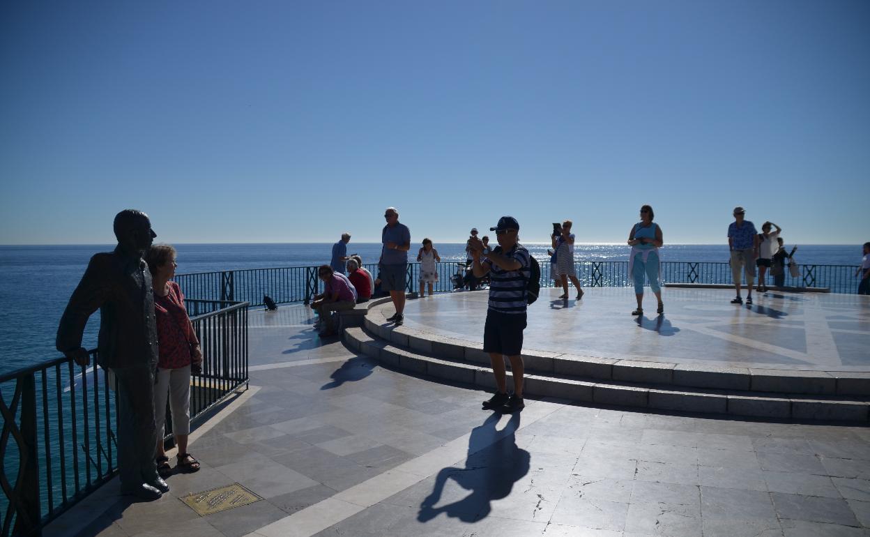 Imagen del Balcón de Europa, uno de los enclaves más visitados de Nerja. 