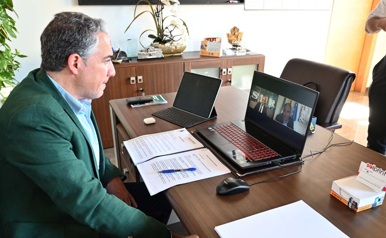 Bendodo, durante su participación en el foro. 