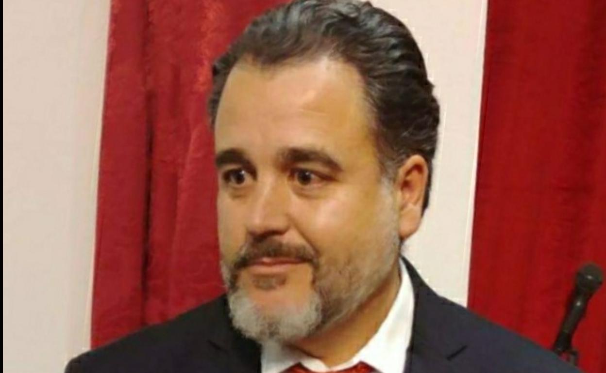 José Carlos Chica será el autor del cartel de la Semana Santa de Vélez de 2021