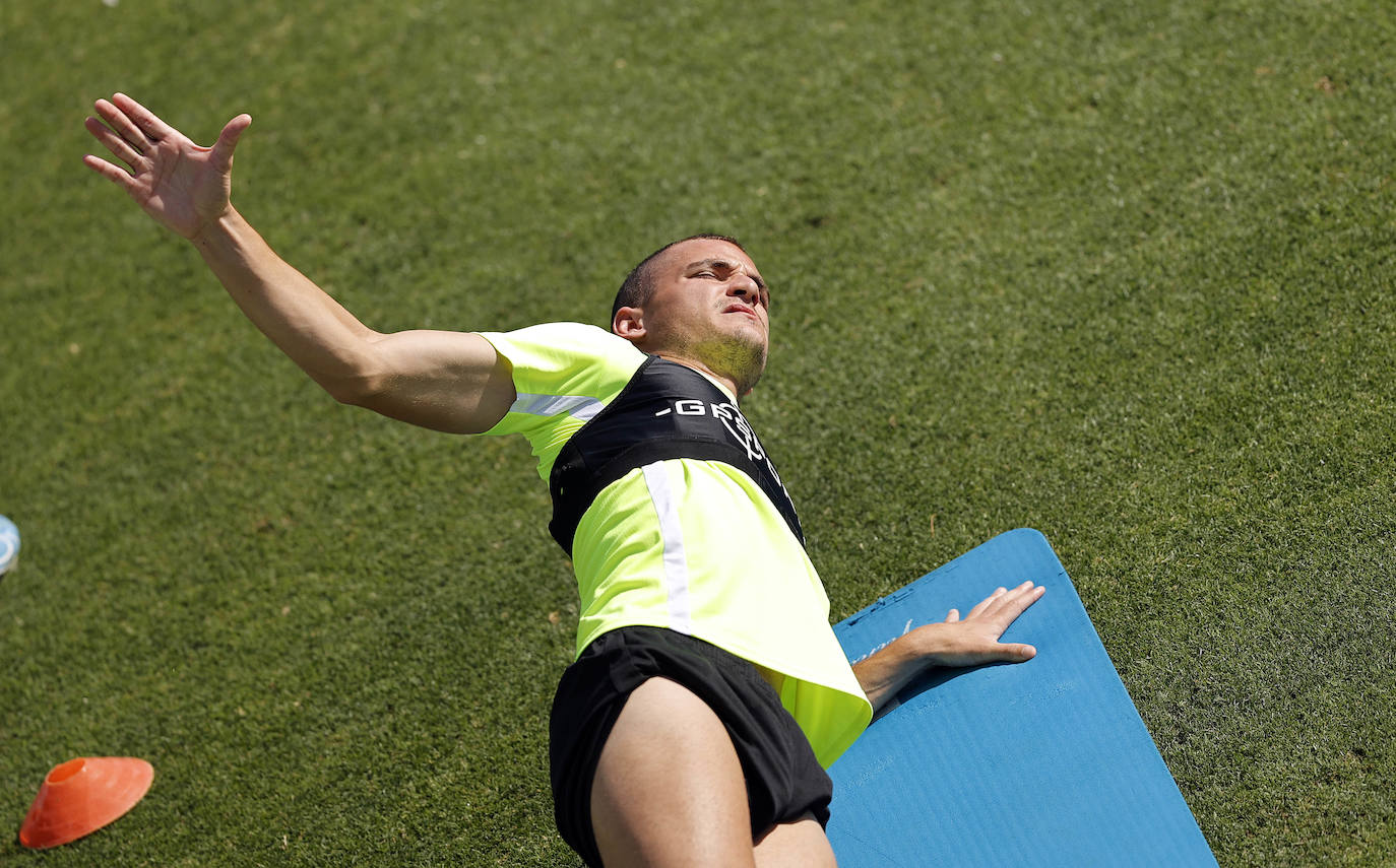 Fotos: El Málaga ultima los preparativos para la vuelta de la Liga