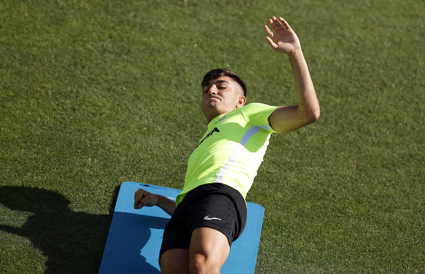 Fotos: El Málaga ultima los preparativos para la vuelta de la Liga