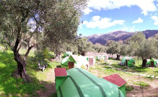 Villa Sandía está situada dentro del complejo rural Molino La Flor