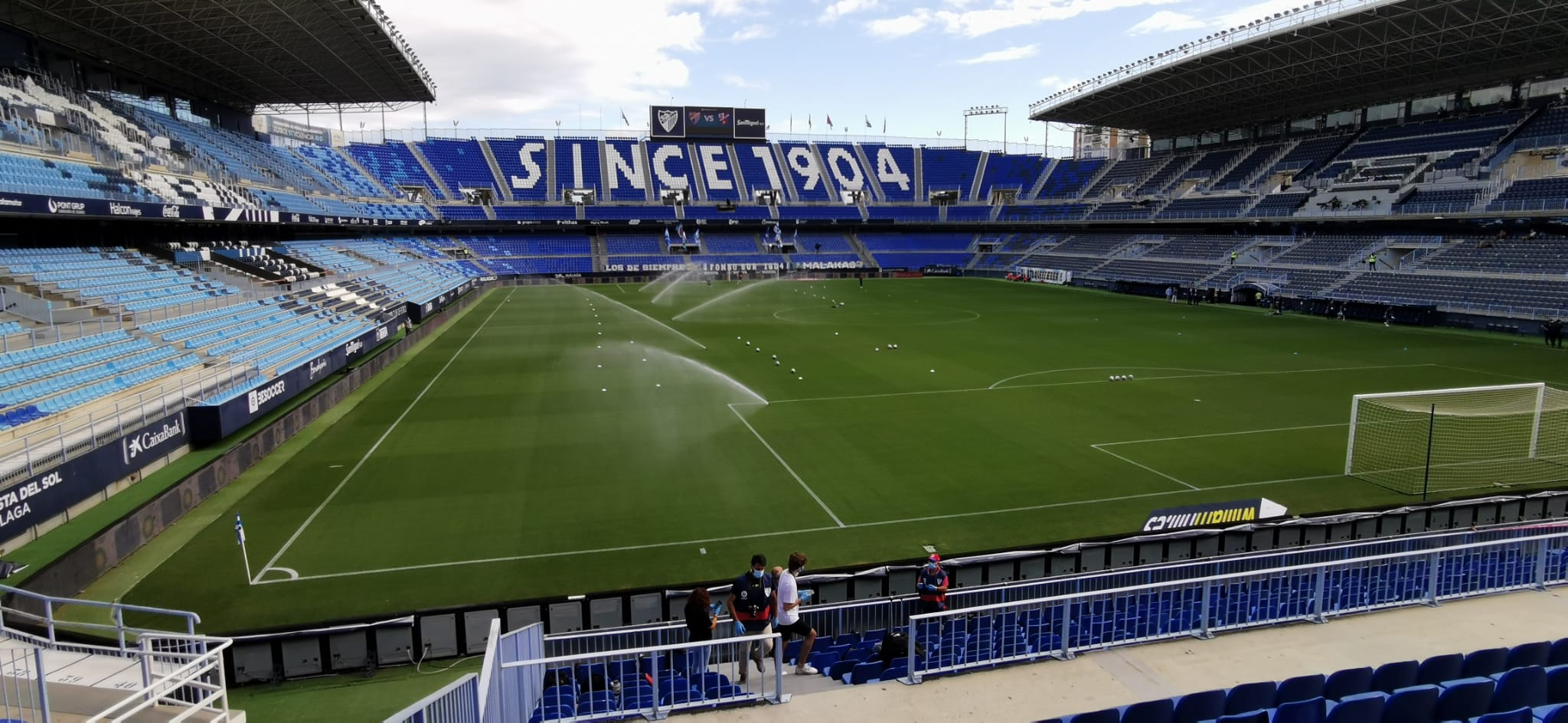 La vuelta del fútbol a La Rosaleda tras el parón de LaLiga por la pandemia