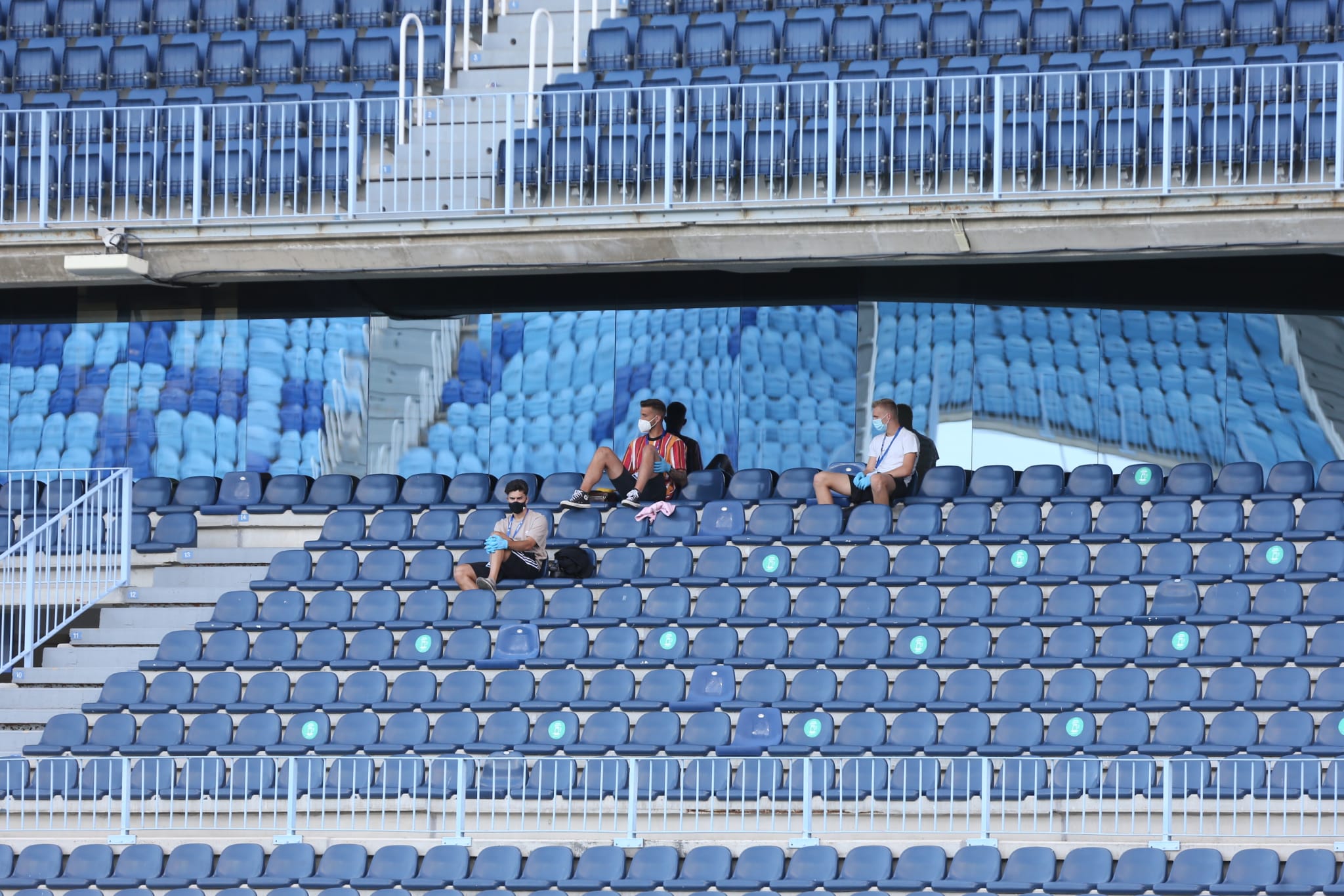 La vuelta del fútbol a La Rosaleda tras el parón de LaLiga por la pandemia