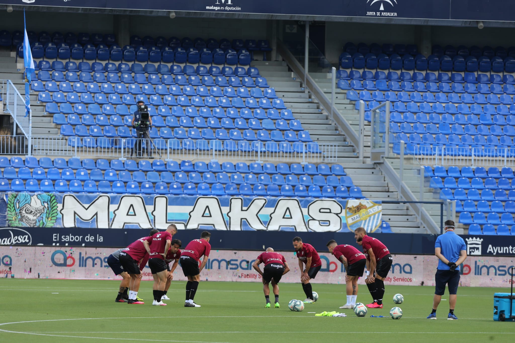 La vuelta del fútbol a La Rosaleda tras el parón de LaLiga por la pandemia