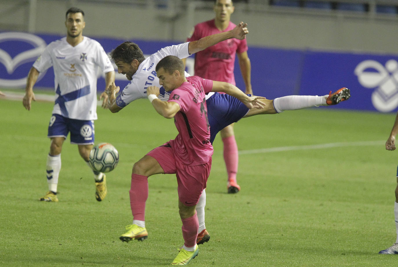 Fotos: El Tenerife-Málaga, en imágenes