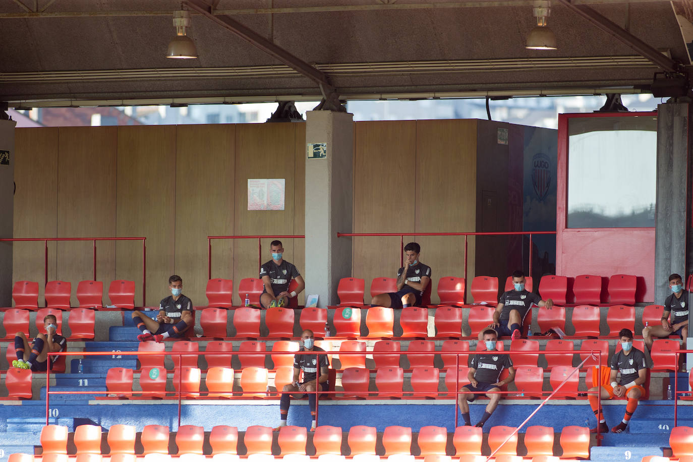 Partido entre rivales directos por la permanencia en el Anxo Carro de Lugo que corresponde a la jornada 35 de LaLiga Smartbank.