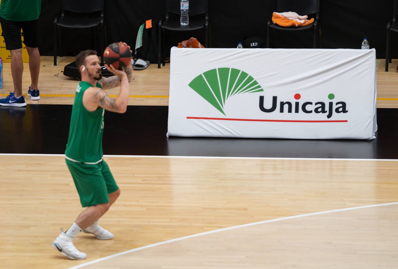 El Unicaja cierra la temporada con un cómodo triunfo ante el Bilbao.