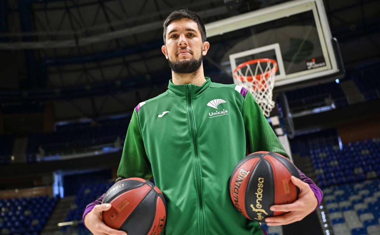 Bouteille, el día de su presentación como jugador del Unicaja. 