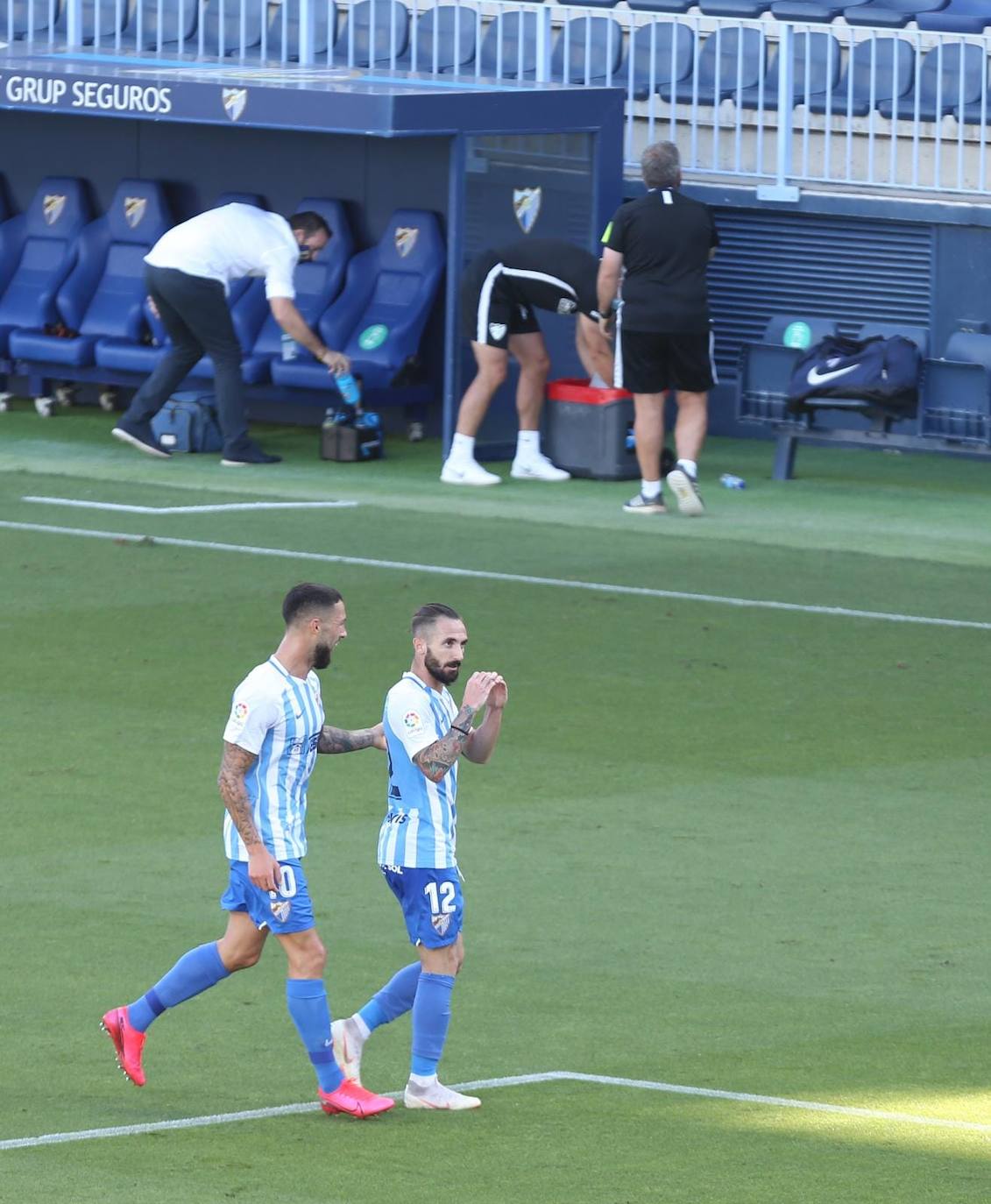 El Málaga gana al Girona (2-0).