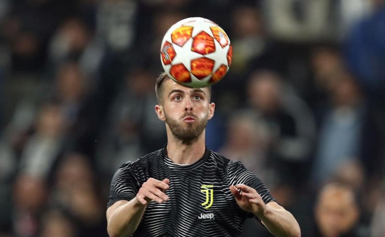 Miralem Pjanic.