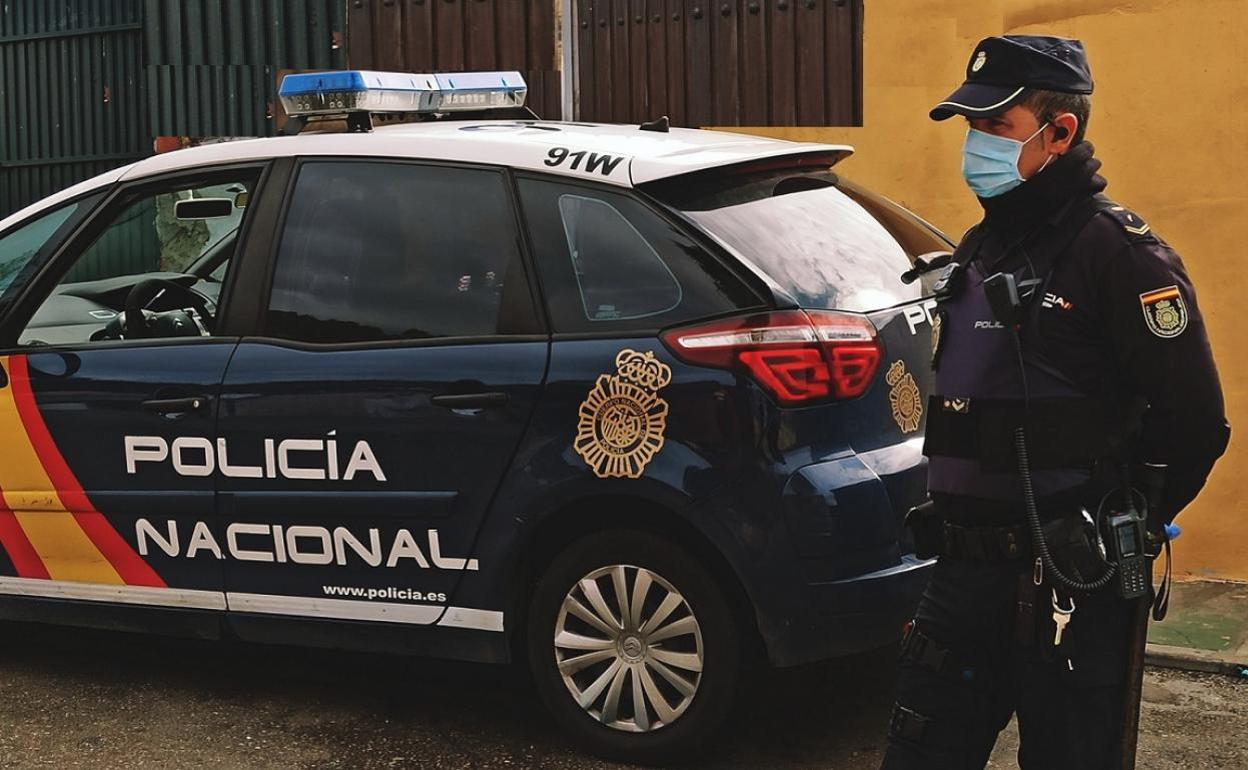 Imagen de archivo de la Policía Nacional durante la cuarentena. 