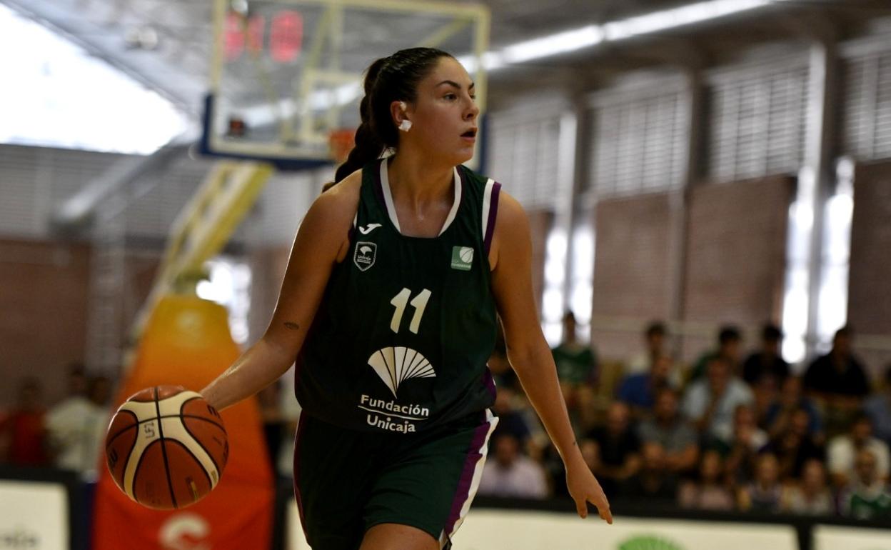 El lavado de cara del unicaja femenino para la próxima campaña | diario sur