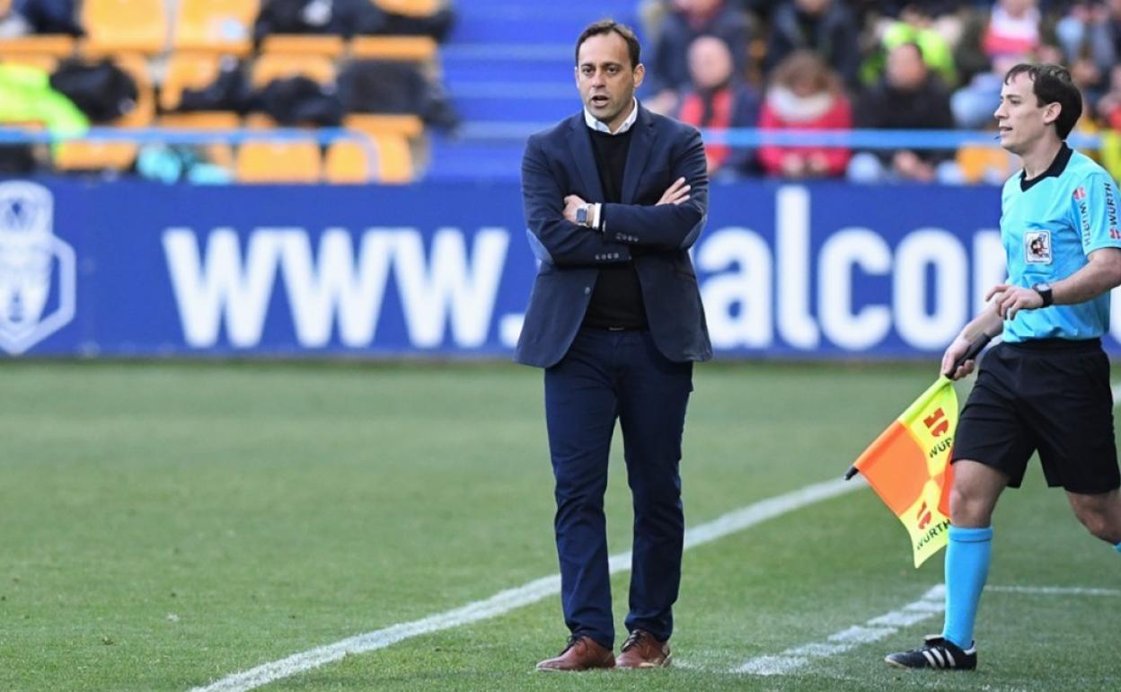 Fran Fernández, entrenador del Alcorcón. 