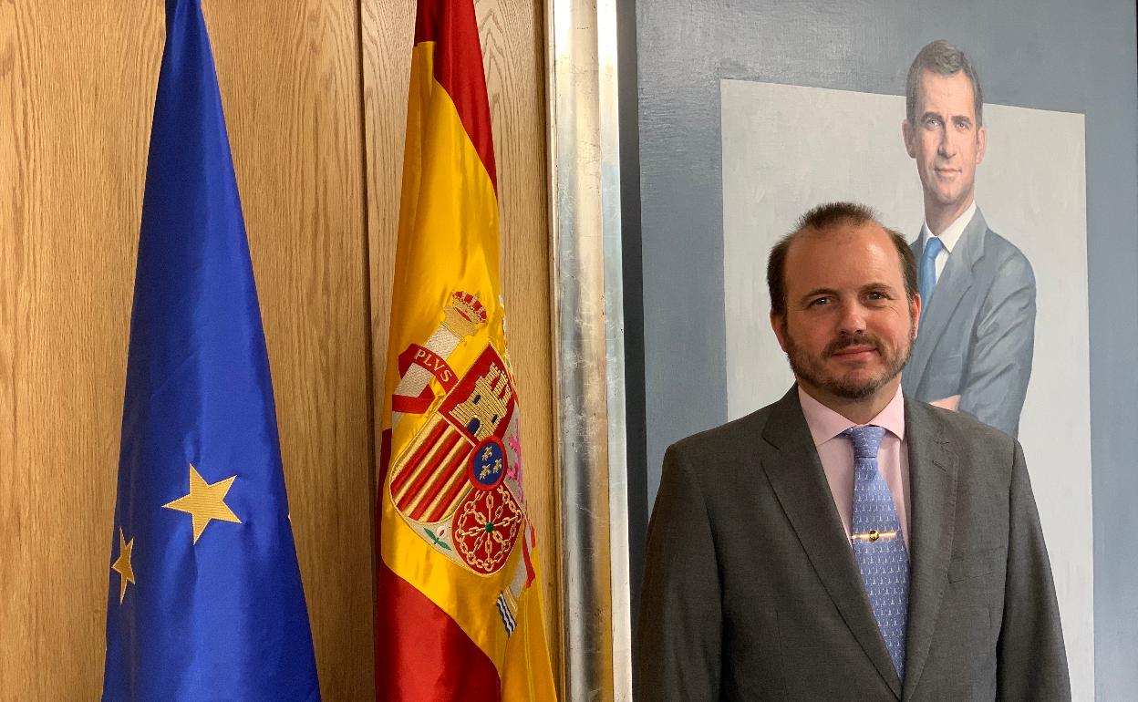 Davó Cabra, en la sede de la embajada española en Jordania.