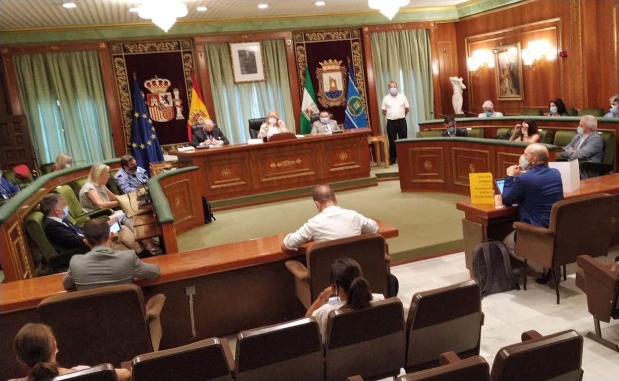 Un momento del pleno celebrado este viernes