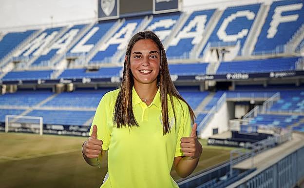 María Cortés también llega al cuadro blanquiazul. 